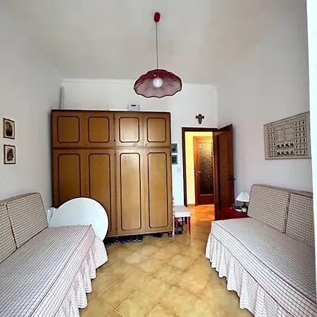 Apartment Quadrilocale A 100 M Dal Mare *
